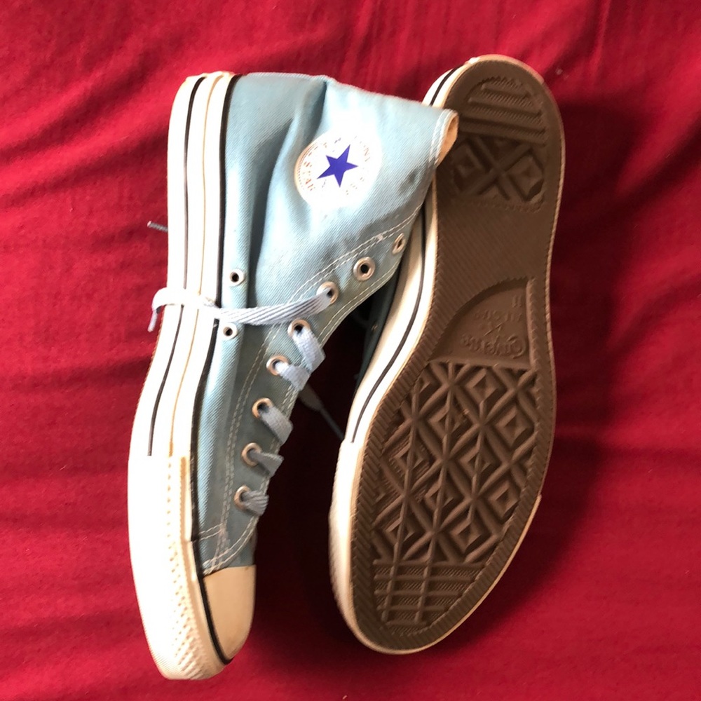 Used converse chuck Taylor shoes